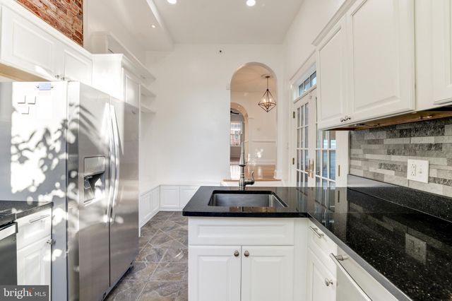 $1,325,000 | 306 North Columbus Street, Alexandria, VA 22314