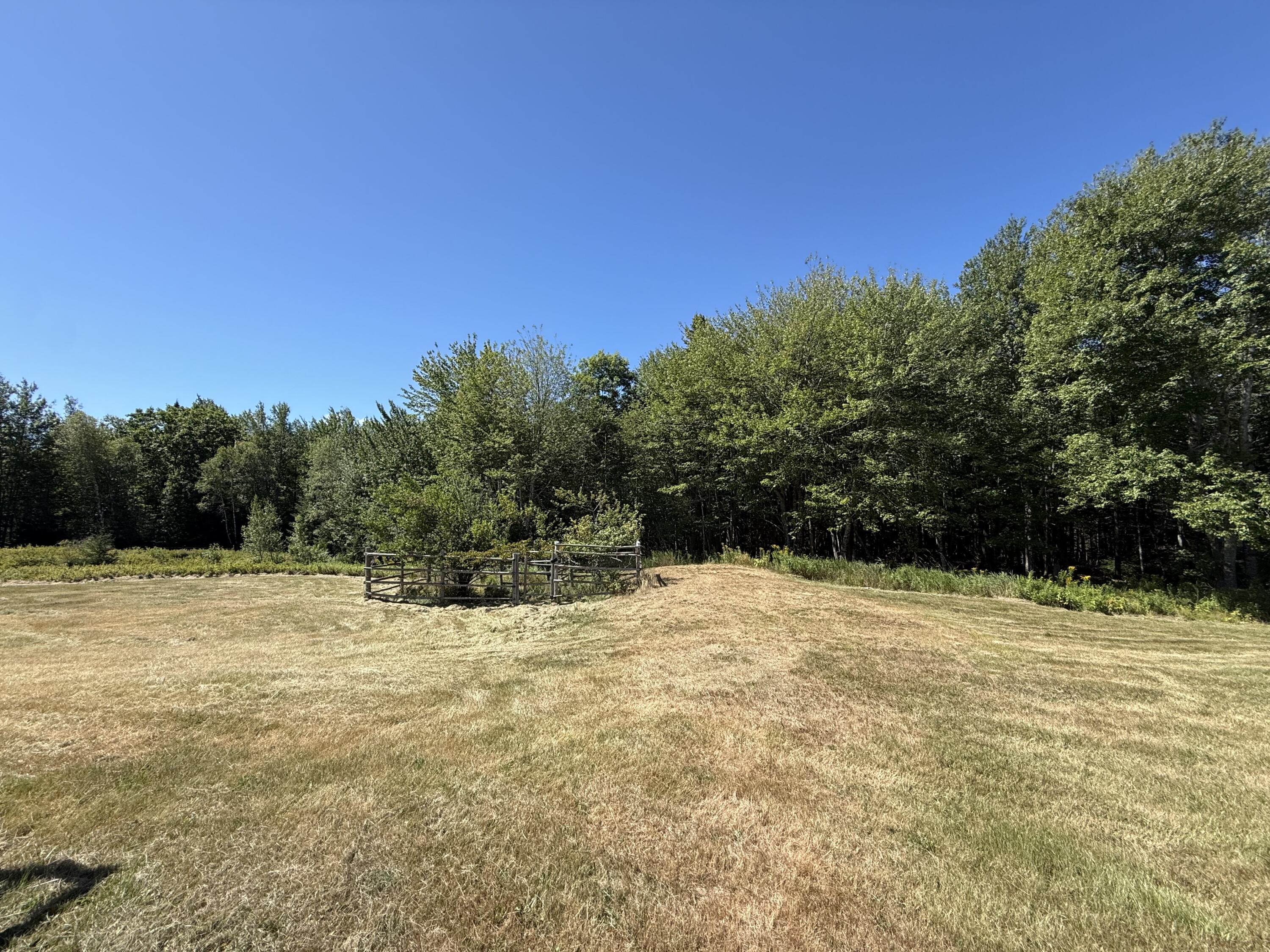 141 Mill River Road Harrington, ME 04643 - Photo 5 of 32 IMG_1329