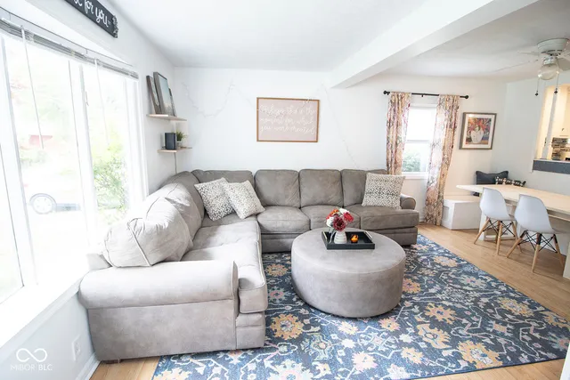 $1,800 | 113 East Indiana Avenue, Pendleton, IN 46064