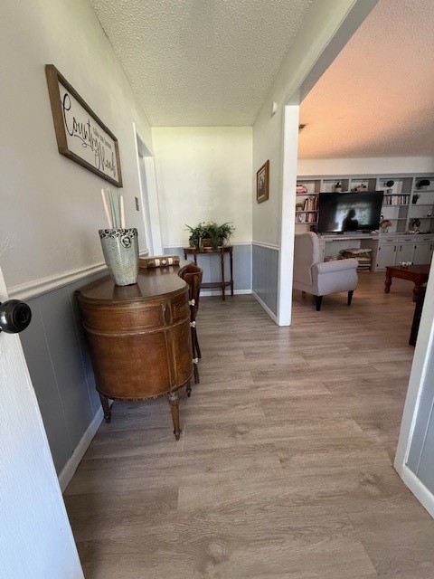 451 Pennington Street Lovelady, TX 75851 - Photo 4 of 28 a living room with furniture