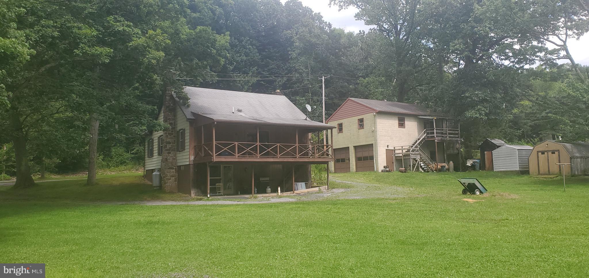 2081 South Forge Road Palmyra, PA 17078 - Photo 3 of 36 Gallery Image 3