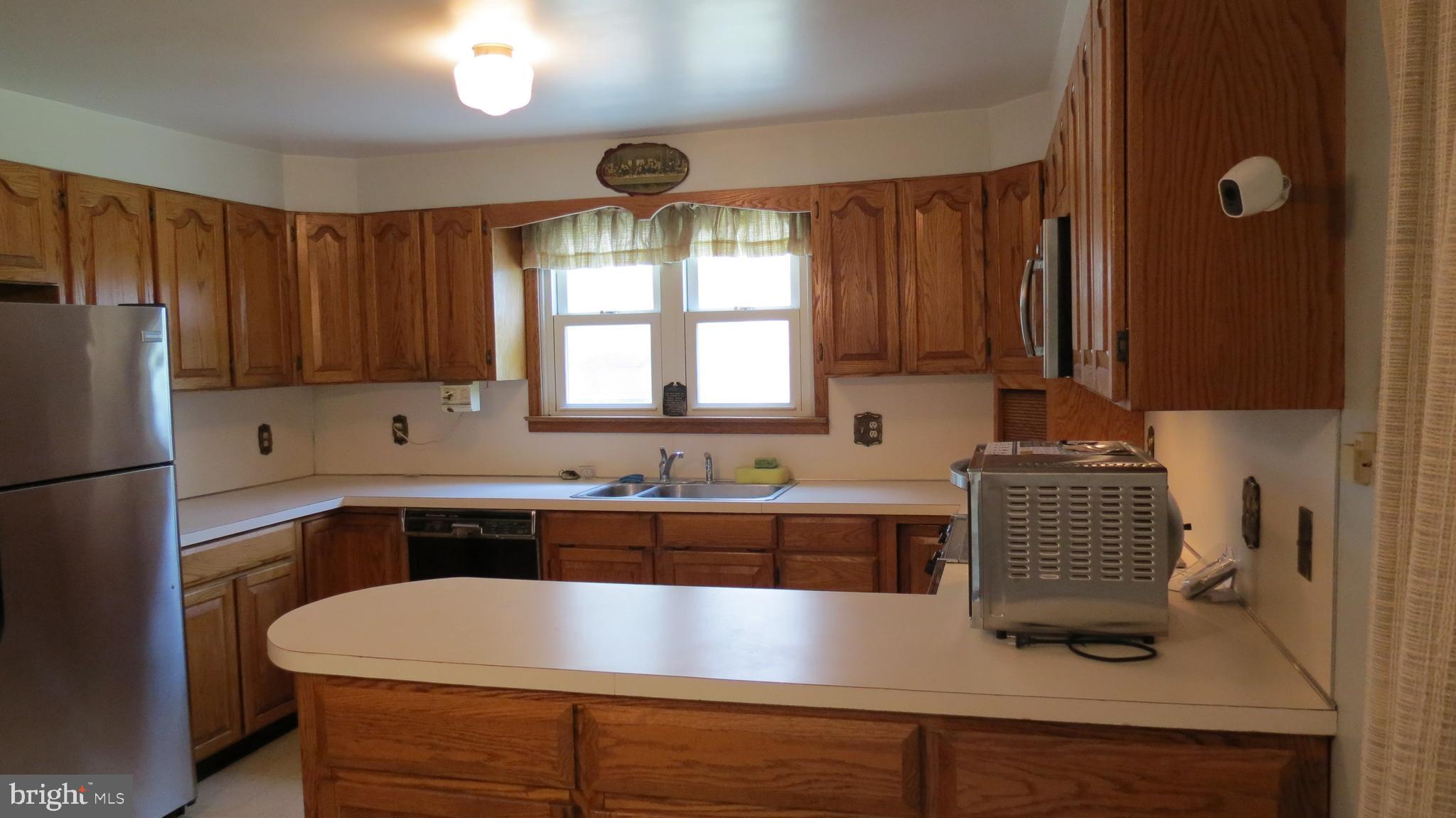 2081 South Forge Road Palmyra, PA 17078 - Photo 7 of 36 Gallery Image 7