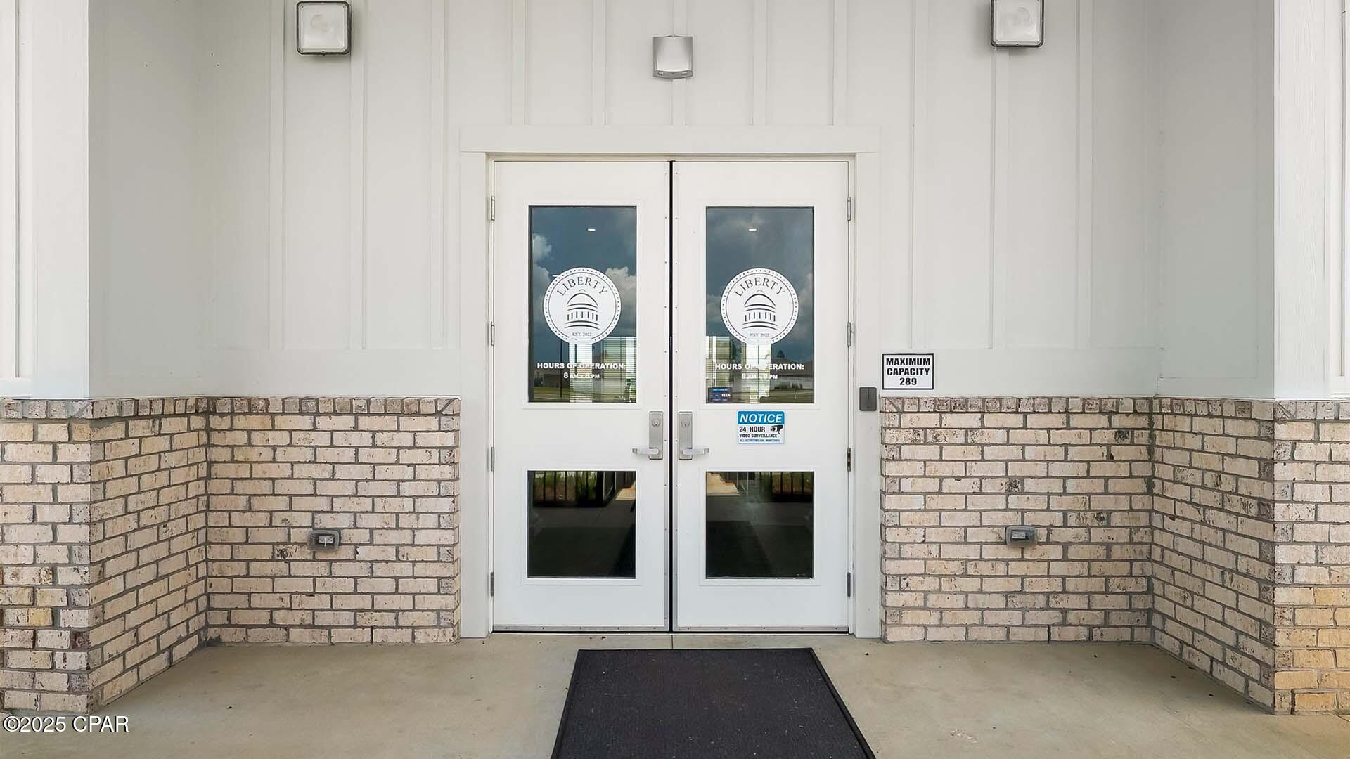 7335 Charles Loring Jr Road Panama City, FL 32404 - Photo 5 of 45