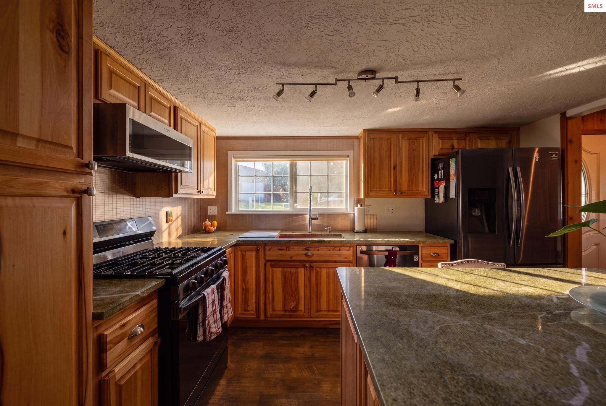 114 Bayview Road Athol, ID 83801 - Photo 14 of 63 Gallery Image 14