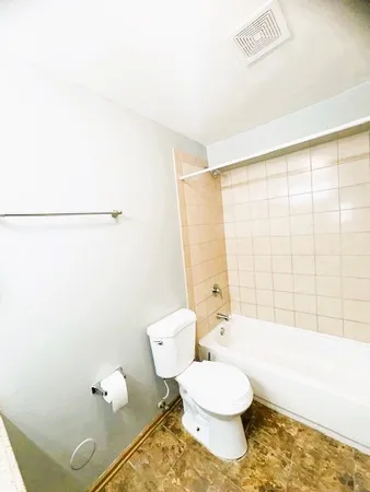 $1,600 | 7853 South Normal Avenue, Unit 1, Chicago, IL 60620