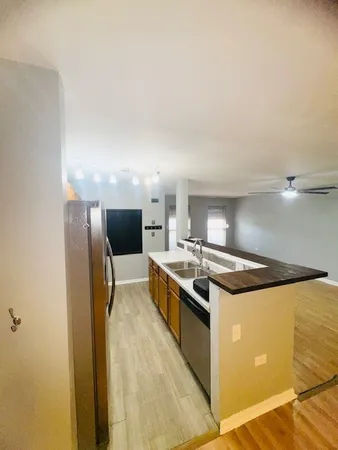 $1,600 | 7853 South Normal Avenue, Unit 1, Chicago, IL 60620