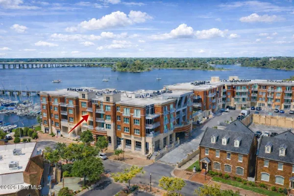 $360,000 | 306 Sky Sail Boulevard, Unit 306, New Bern, NC 28560