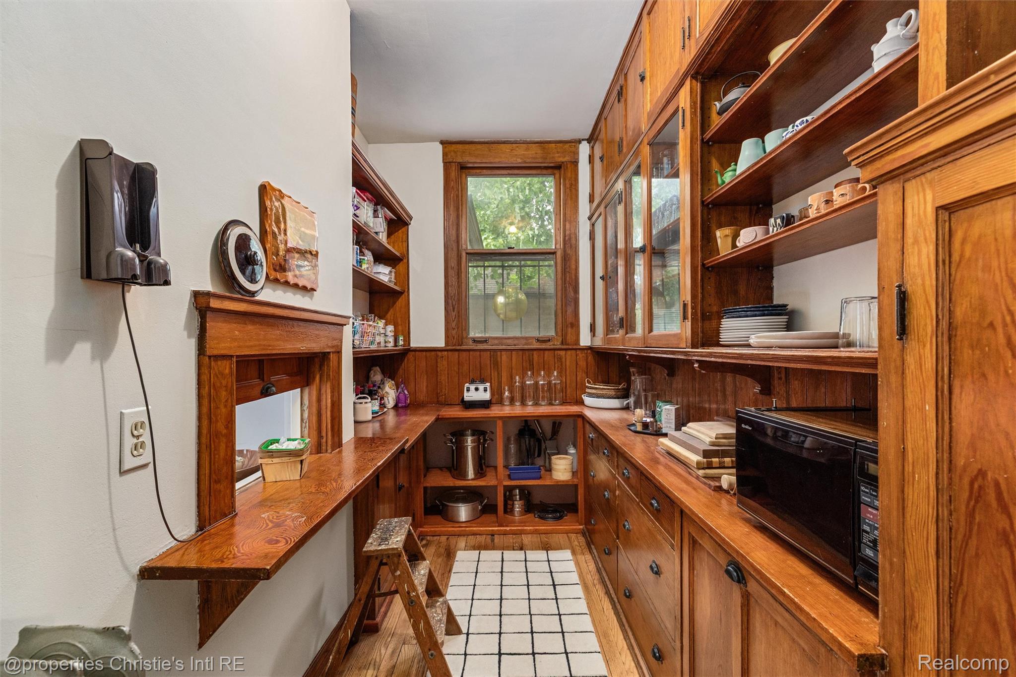 36 Longfellow Street Detroit, MI 48202 - Photo 25 of 81 View of storage area