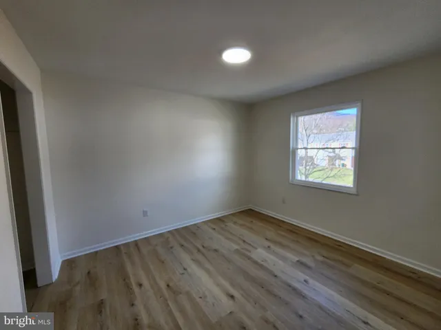 $167,000 | 14308 Greenfield Crescent Southwest, Cumberland, MD 21502