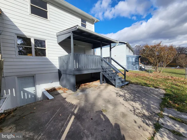 $167,000 | 14308 Greenfield Crescent Southwest, Cumberland, MD 21502