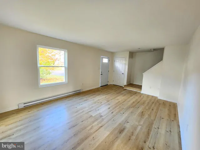 $167,000 | 14308 Greenfield Crescent Southwest, Cumberland, MD 21502