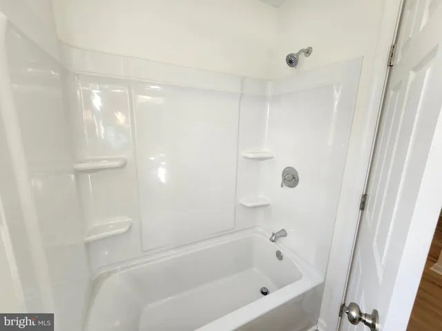 $167,000 | 14308 Greenfield Crescent Southwest, Cumberland, MD 21502