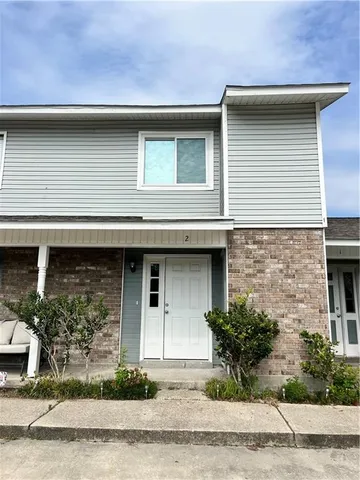 $1,375 | 382 Fairway Drive, Unit 2, Laplace, LA 70068