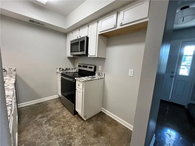 $1,375 | 382 Fairway Drive, Unit 2, Laplace, LA 70068