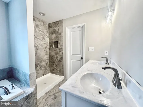 $399,900 | 215 Cochise Trail, Winchester, VA 22602