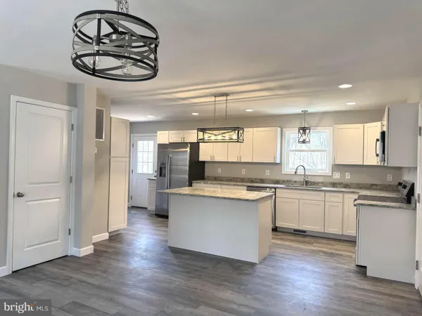 $399,900 | 215 Cochise Trail, Winchester, VA 22602