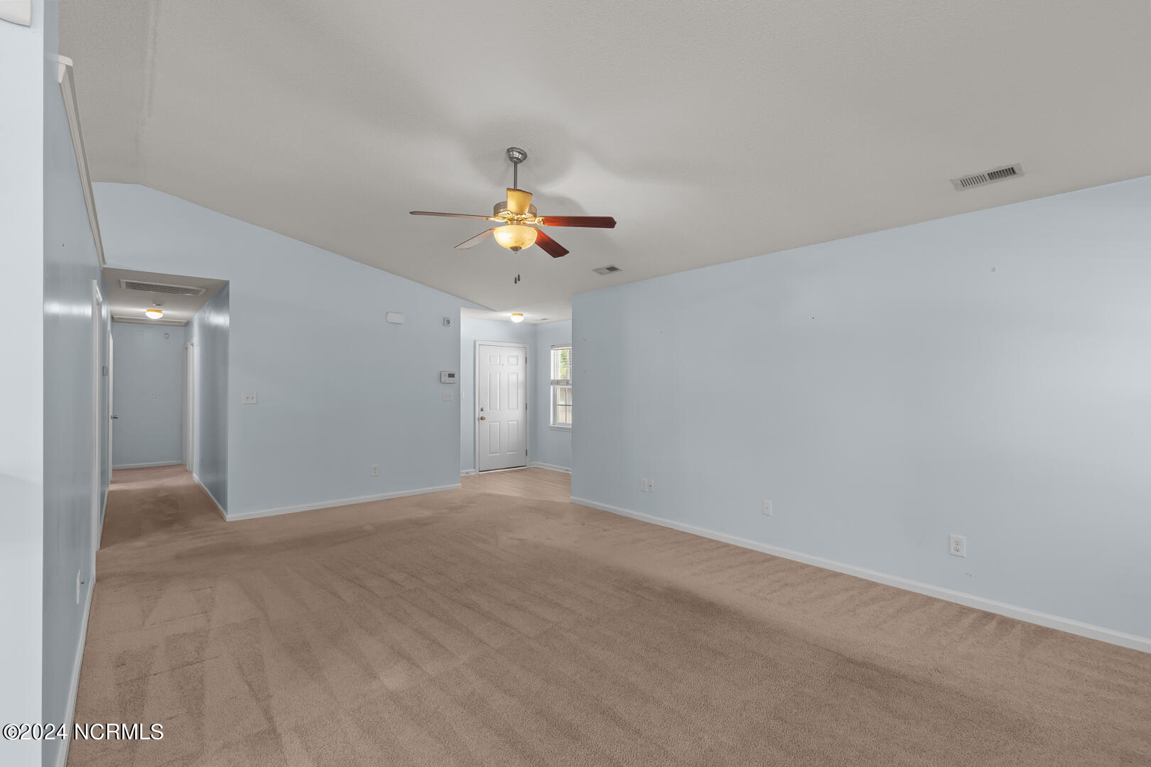 132 Van Riggs Road Hubert, NC 28539 - Photo 7 of 33 7