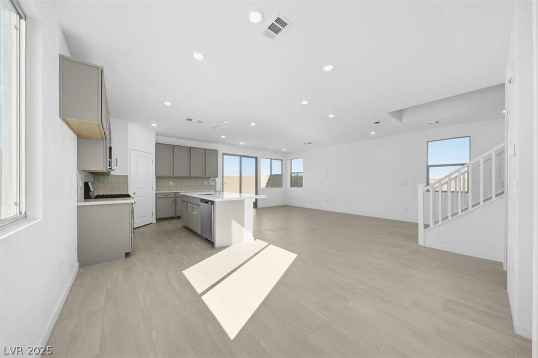 663 Semitone Lane Henderson, NV 89015 - Photo 17 of 52 663 Semitone - Ready Now!