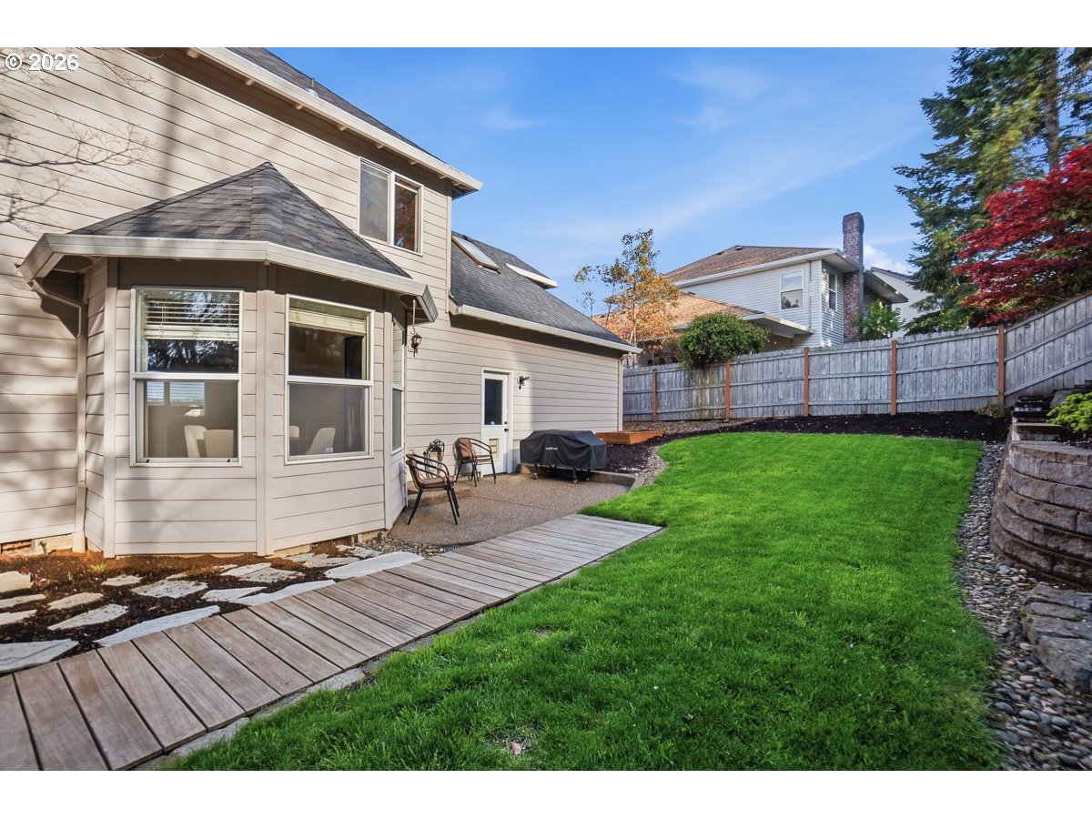 8361 Southwest 168th Avenue Beaverton, OR 97007 - Photo 29 of 31 a view of a back yard of the house