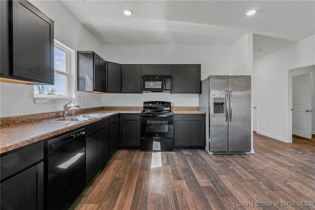 5002 Schaefer Lane Floyds Knobs, IN 47119 - Photo 2 of 26 Kitchen