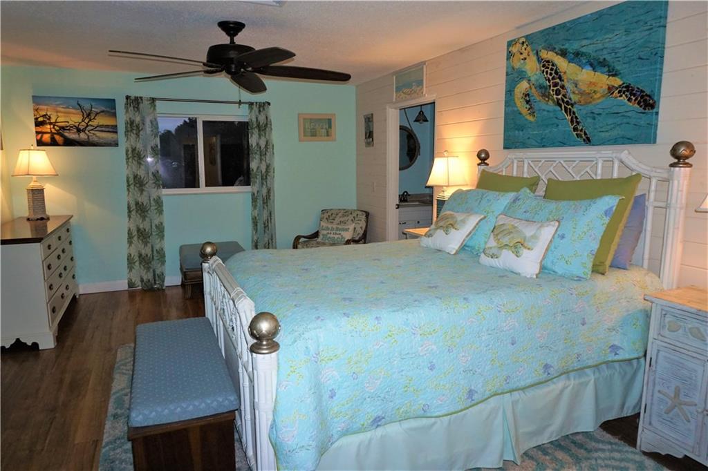 1124 Northwest Spruce Ridge Drive Stuart, FL 34994 - Photo 15 of 42 Gallery Image 15