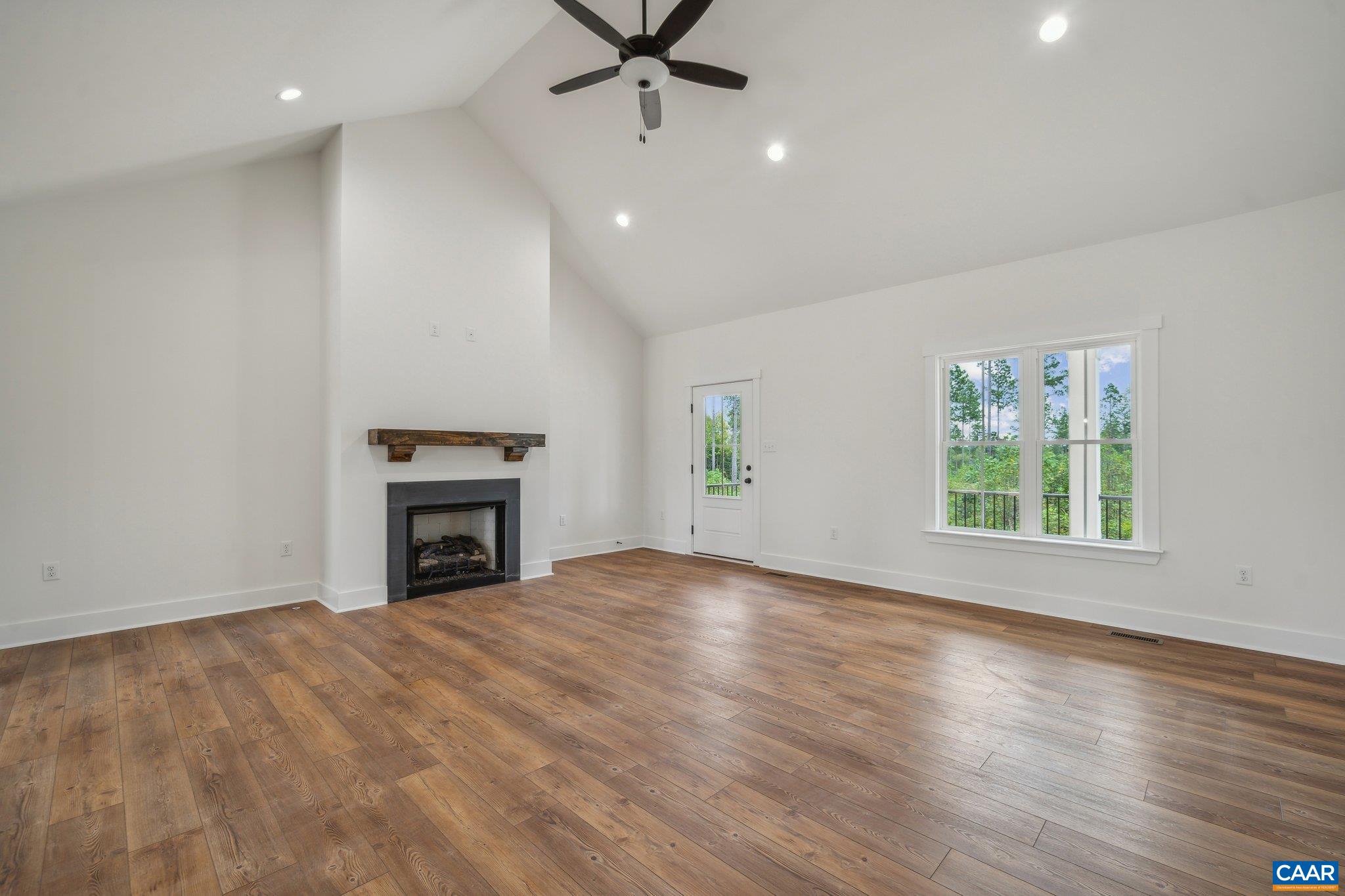 4345 Deep Creek Road Kents Store, VA 23084 - Photo 6 of 31 Gallery Image 6