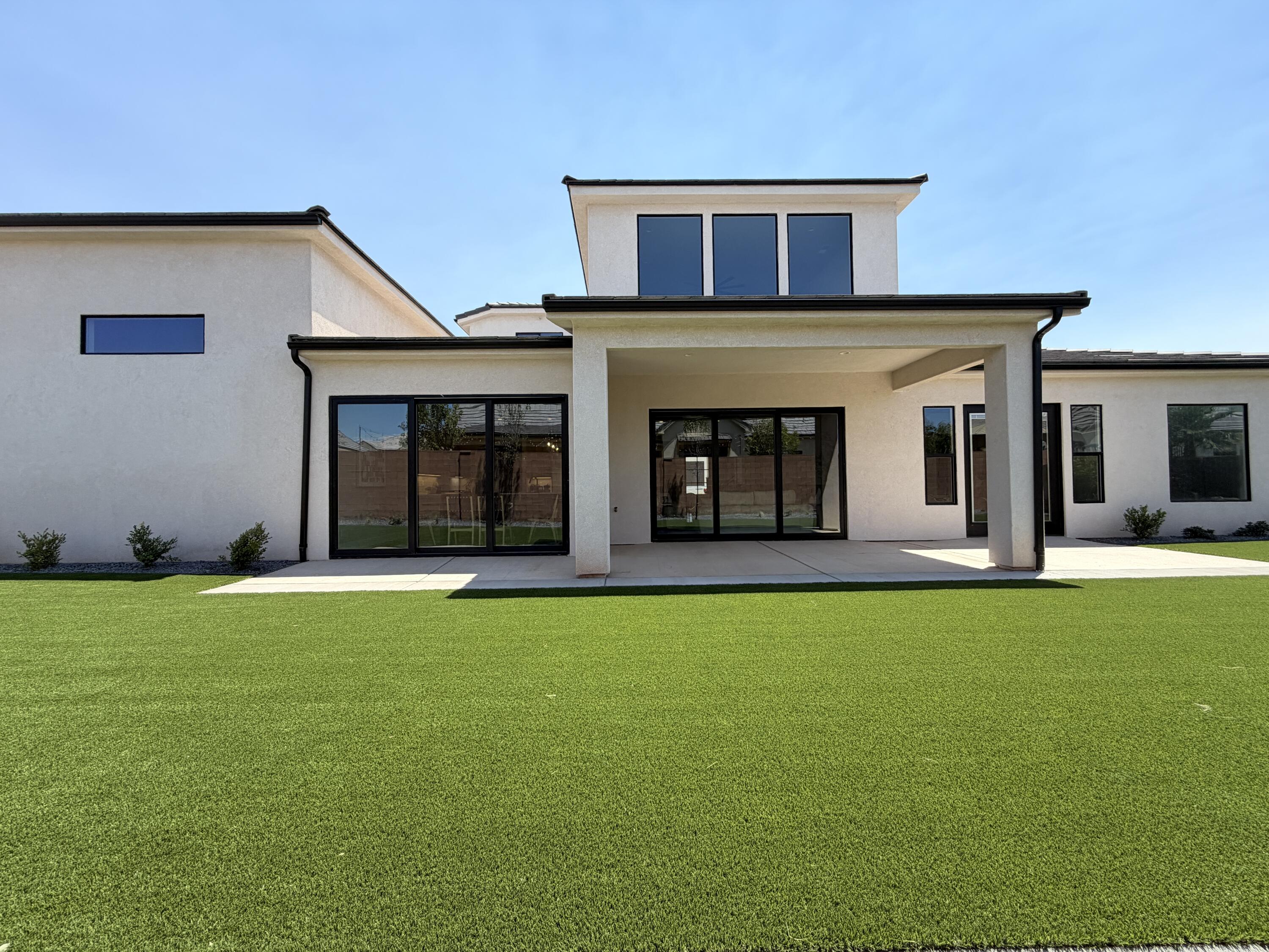 3089 2110 S Street St. George, UT 84790 - Photo 4 of 76 IMG_5185