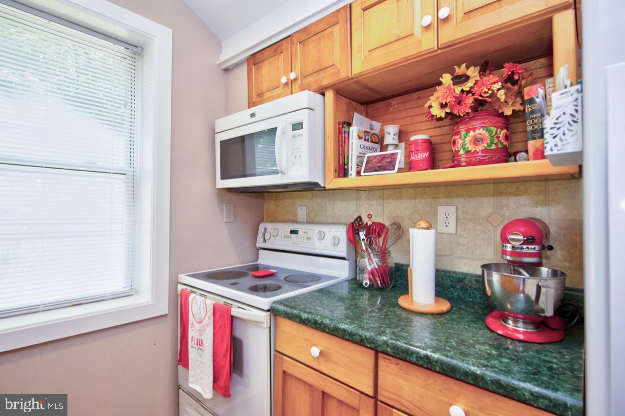 268 Hilltop Road Delta, PA 17314 - Photo 7 of 20 Gallery Image 7