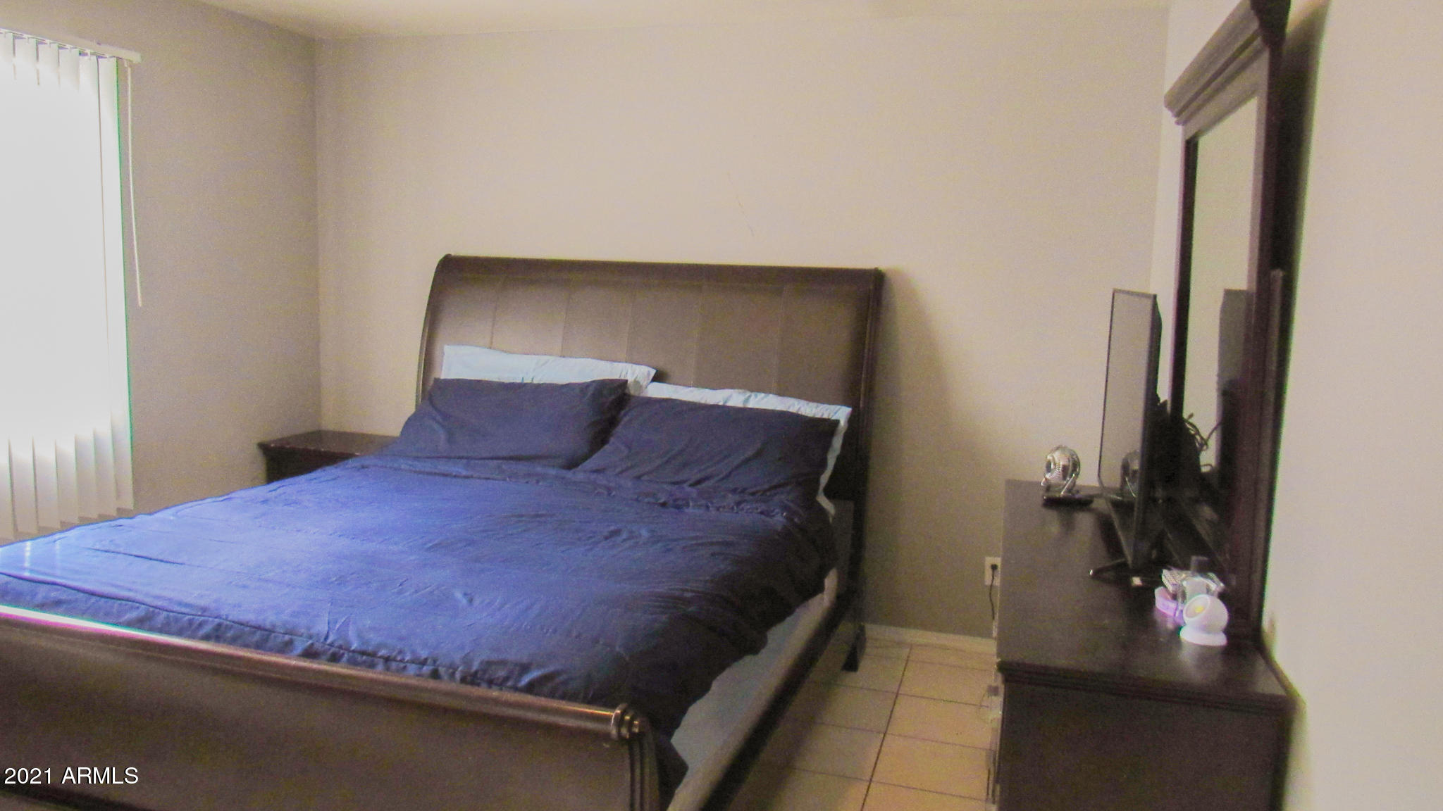 2448 East Roeser Road Phoenix, AZ 85040 - Photo 8 of 14 bedroom 3