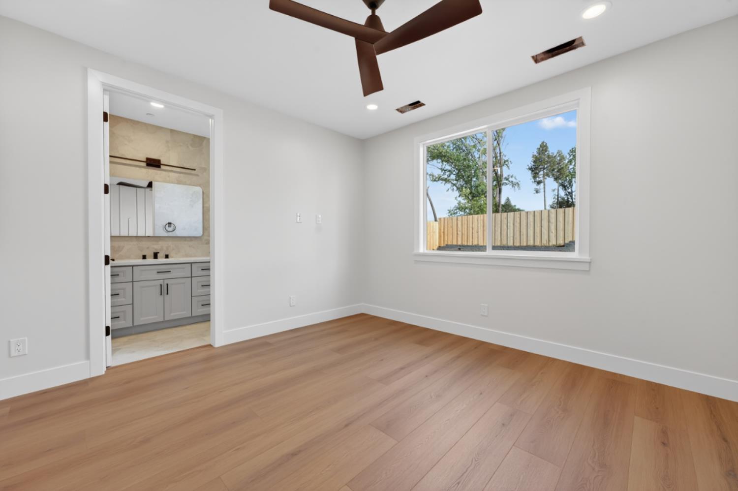 6301 Ruby Lane Paradise, CA 95969 - Photo 32 of 48