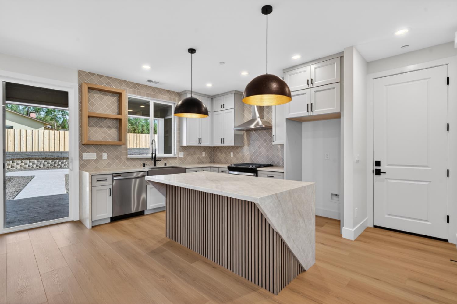 6301 Ruby Lane Paradise, CA 95969 - Photo 7 of 48