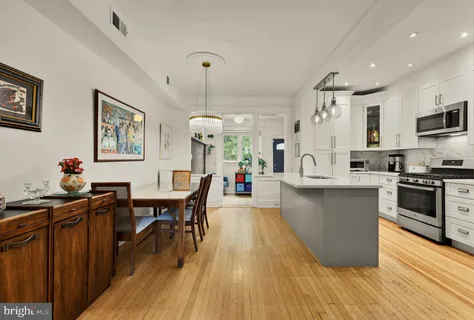 $865,000 | 618 Farragut Street Northwest, Washington, DC 20011