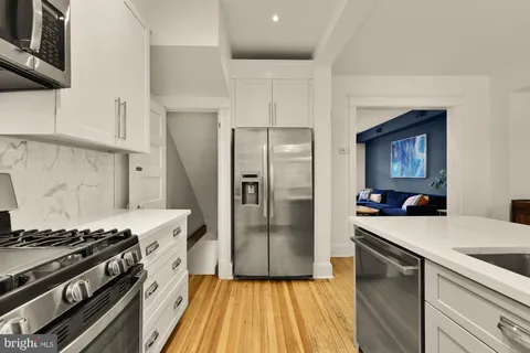 $865,000 | 618 Farragut Street Northwest, Washington, DC 20011