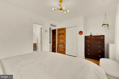 $865,000 | 618 Farragut Street Northwest, Washington, DC 20011