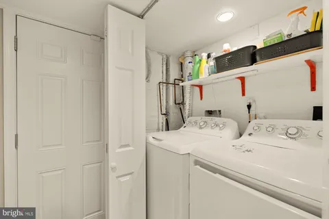 $865,000 | 618 Farragut Street Northwest, Washington, DC 20011