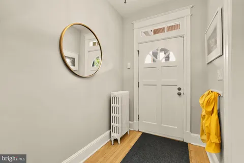 $865,000 | 618 Farragut Street Northwest, Washington, DC 20011