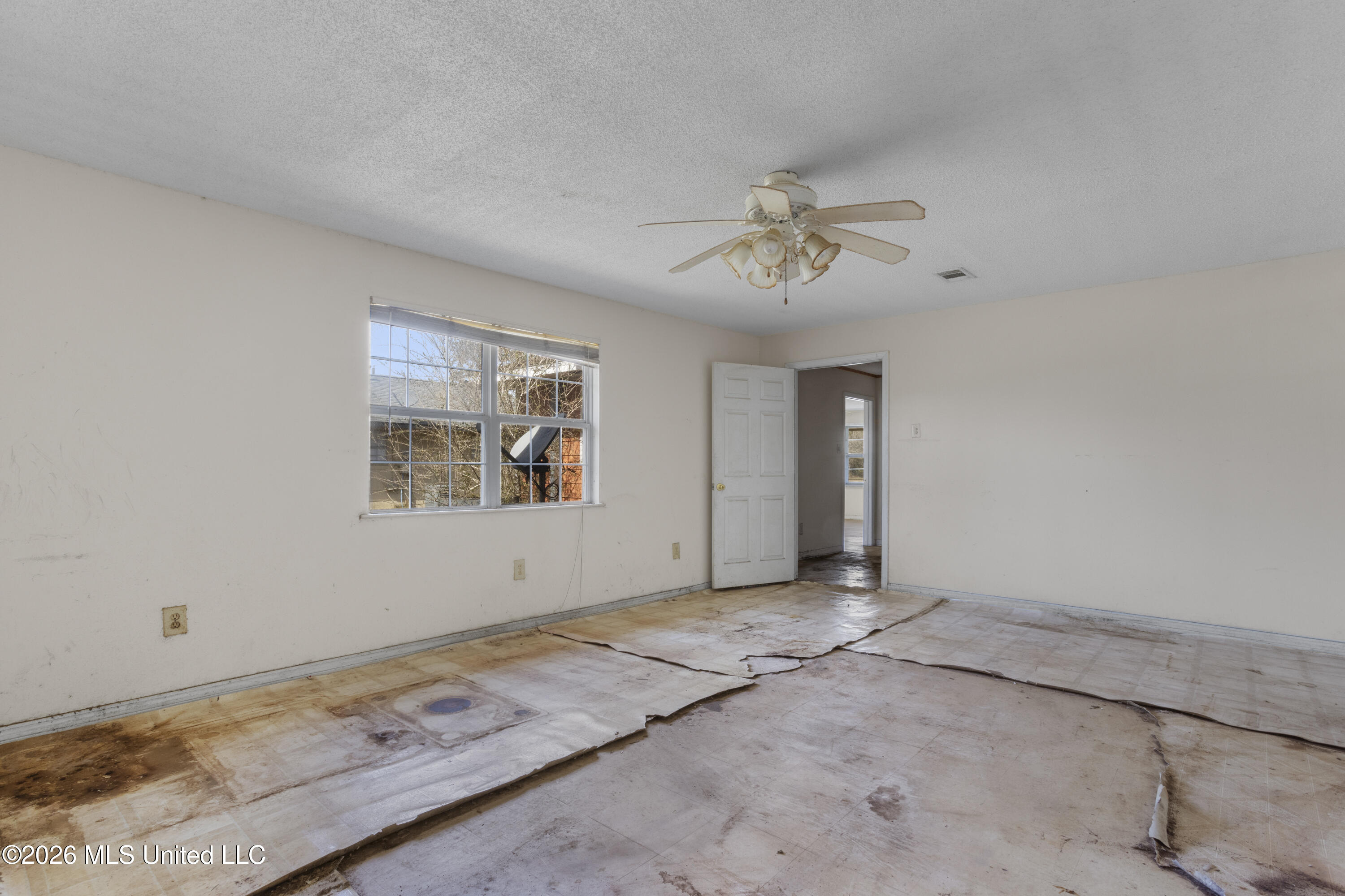 4524 Old Fort Bayou Road Ocean Springs, MS 39564 - Photo 16 of 24 0011