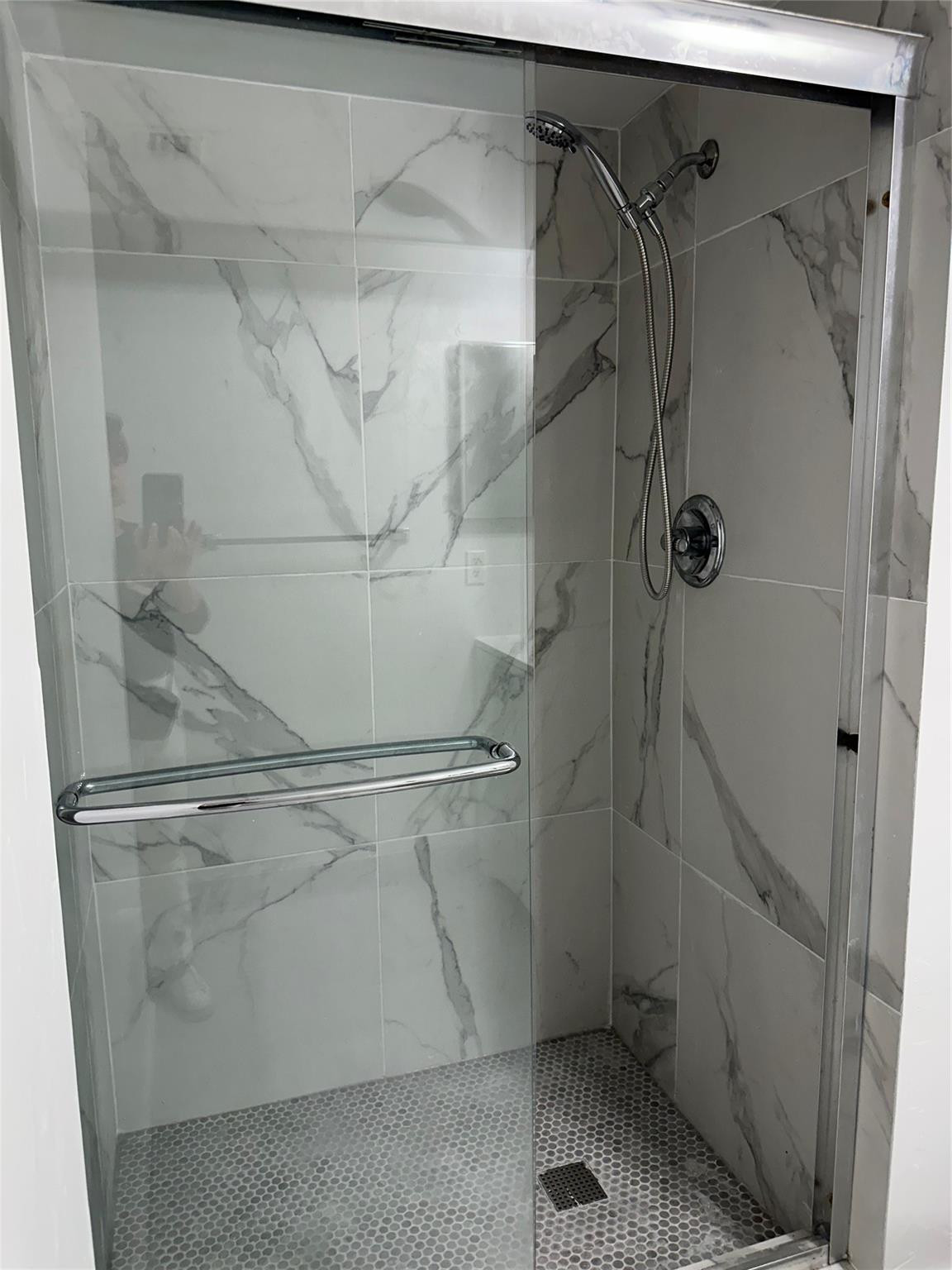 310 Racquet Club Road, Unit 103 Weston, FL 33326 - Photo 9 of 13 SHOWER STALL
