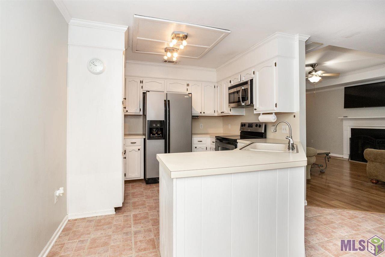 1555 Patrick Drive Baton Rouge, LA 70810 - Photo 4 of 20 Gallery Image 4