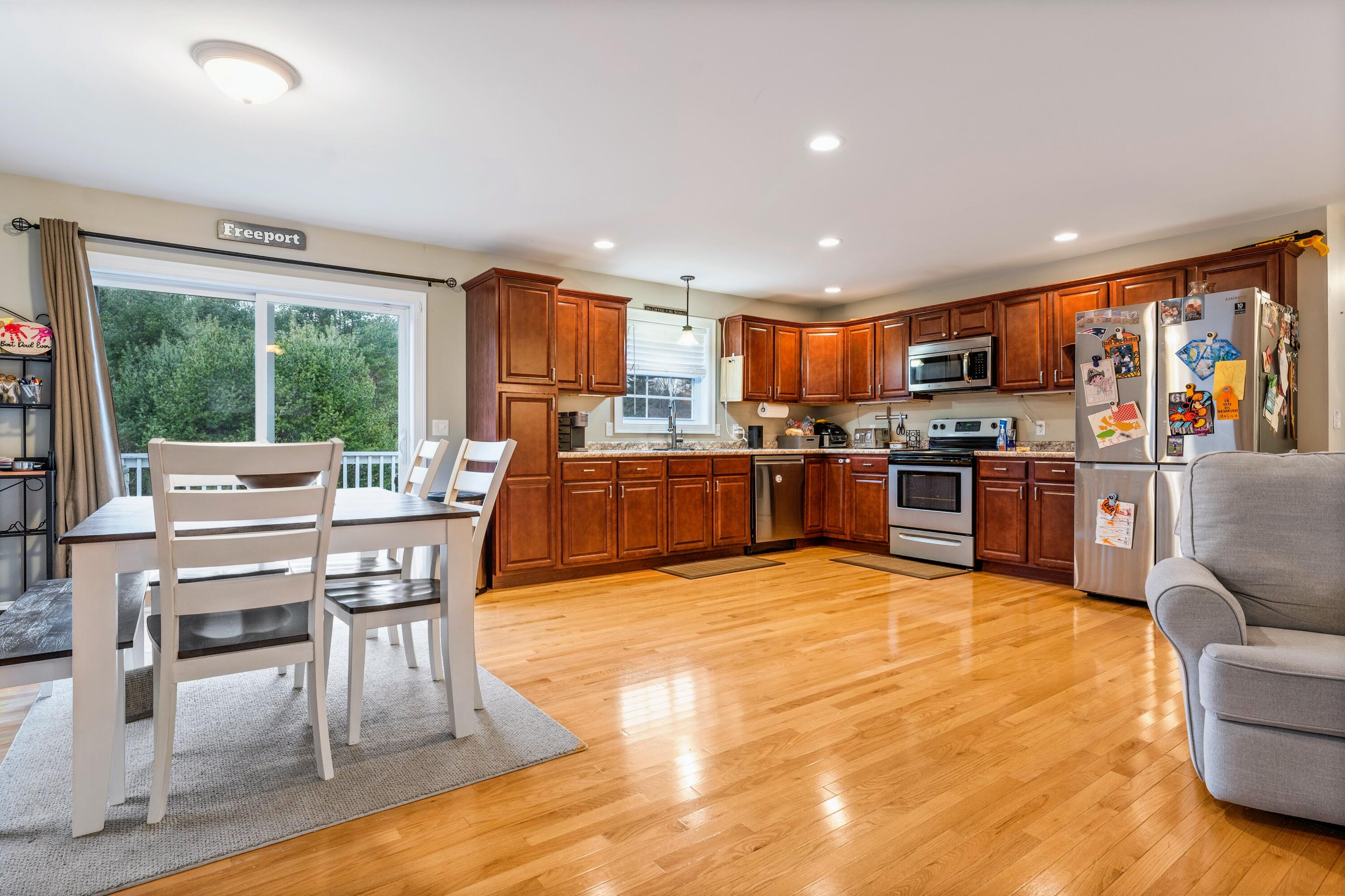 25 Labrador Lane Freeport, ME 04032 - Photo 5 of 32 5