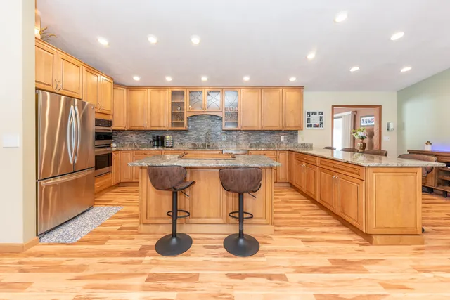 $659,000 | 8655 Joeys Drive, Pinckney, MI 48169