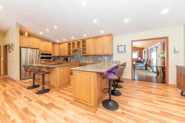 $659,000 | 8655 Joeys Drive, Pinckney, MI 48169