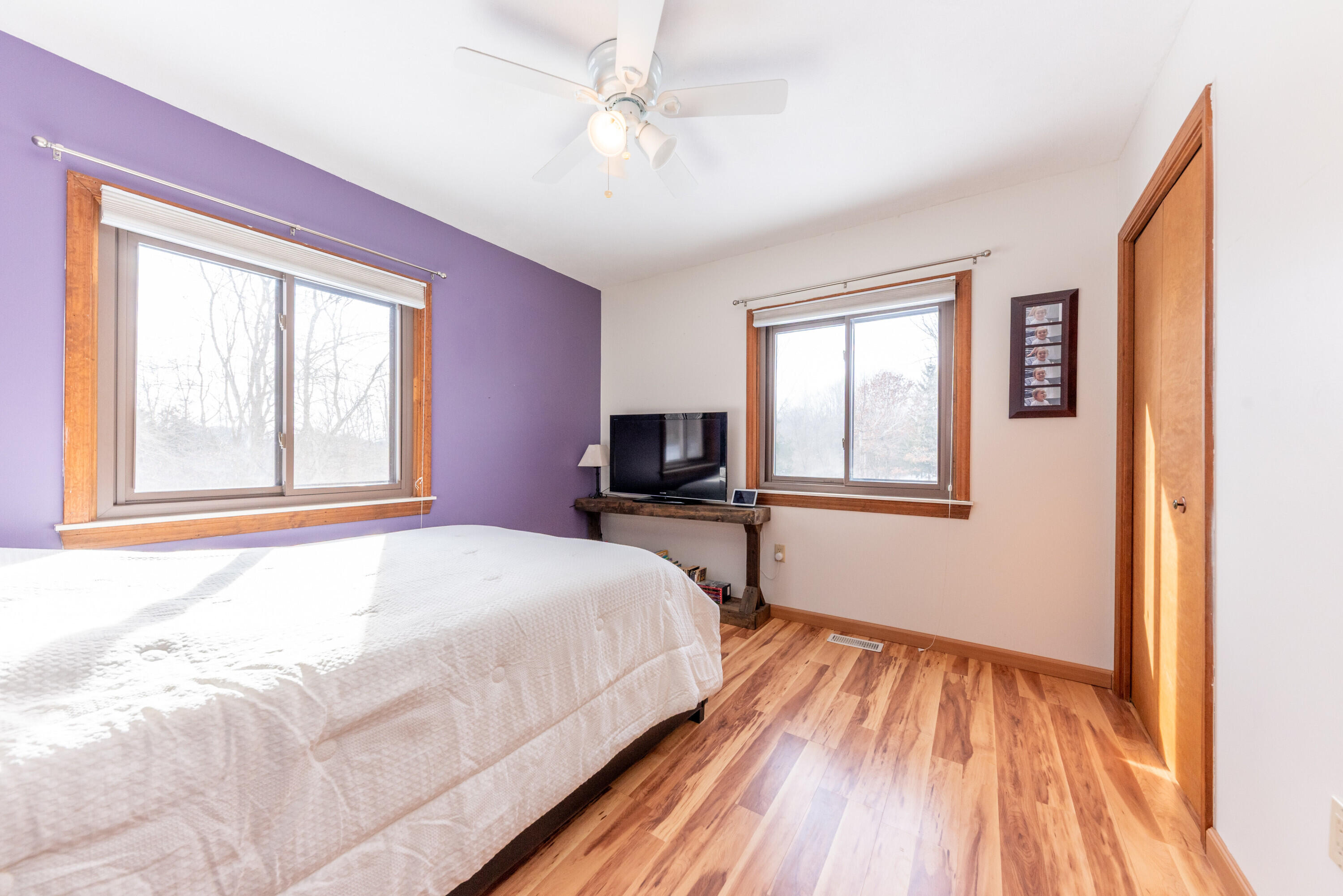 8655 Joeys Drive Pinckney, MI 48169 - Photo 26 of 66 25 Bedroom 3 1