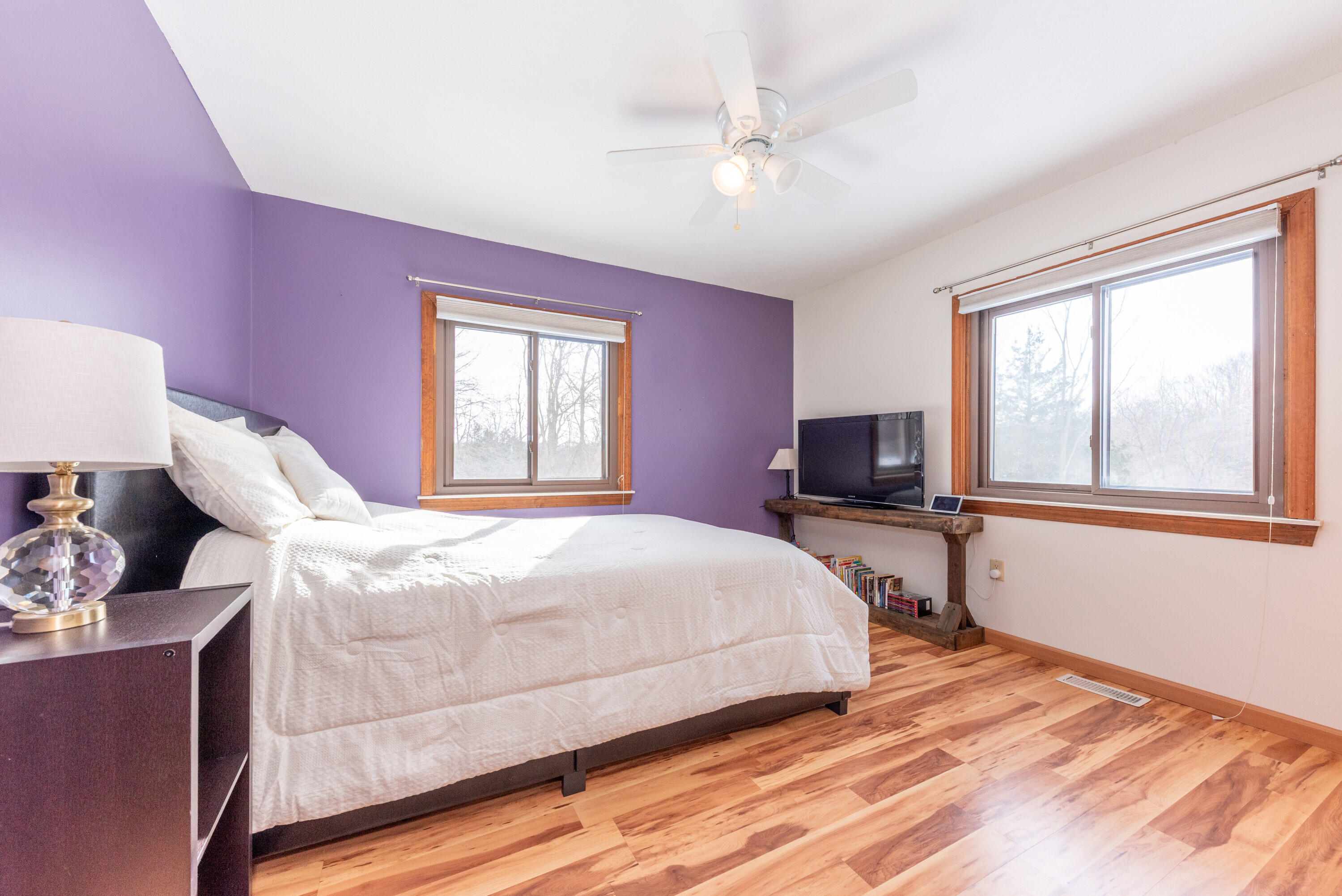 8655 Joeys Drive Pinckney, MI 48169 - Photo 27 of 66 26 Bedroom 3 2