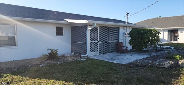 $1,200 | 3609 Southeast 9th Place, Unit 2, Cape Coral, FL 33904