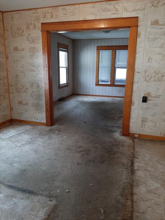 68 Roy Street Springfield, MA 01104 - Photo 3 of 4 Gallery Image 3
