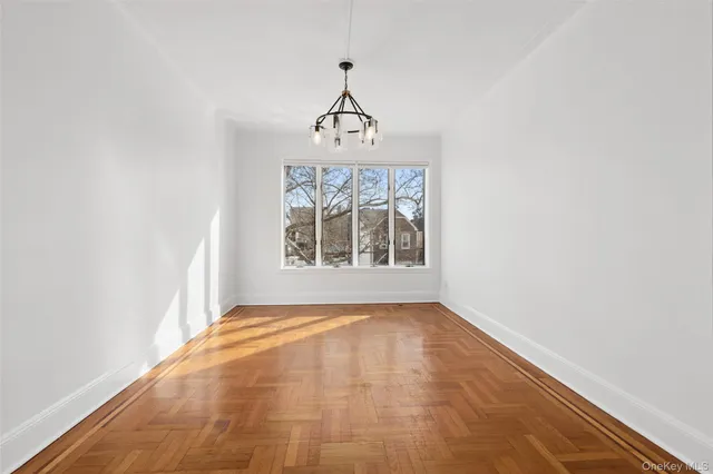 $3,750 | Undisclosed Address | Marine Park