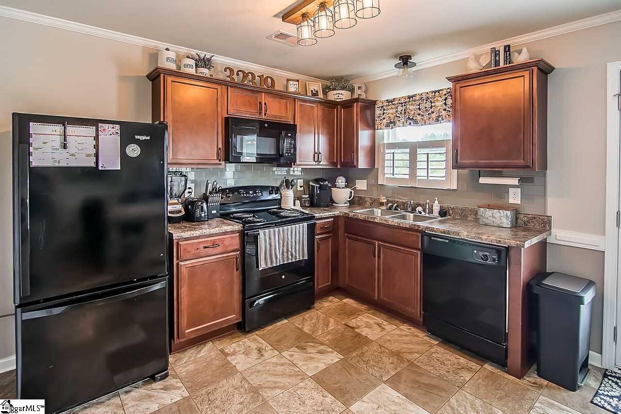 1240 Settle Road Inman, SC 29349 - Photo 11 of 28