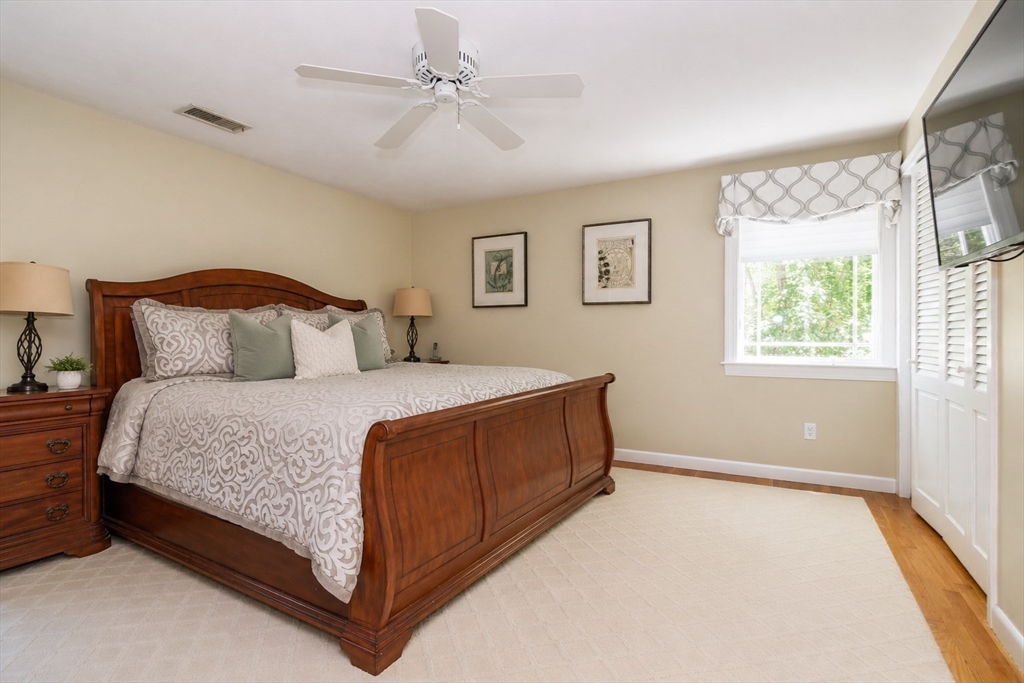 13 Aqueduct Road Natick, MA 01760 - Photo 8 of 15