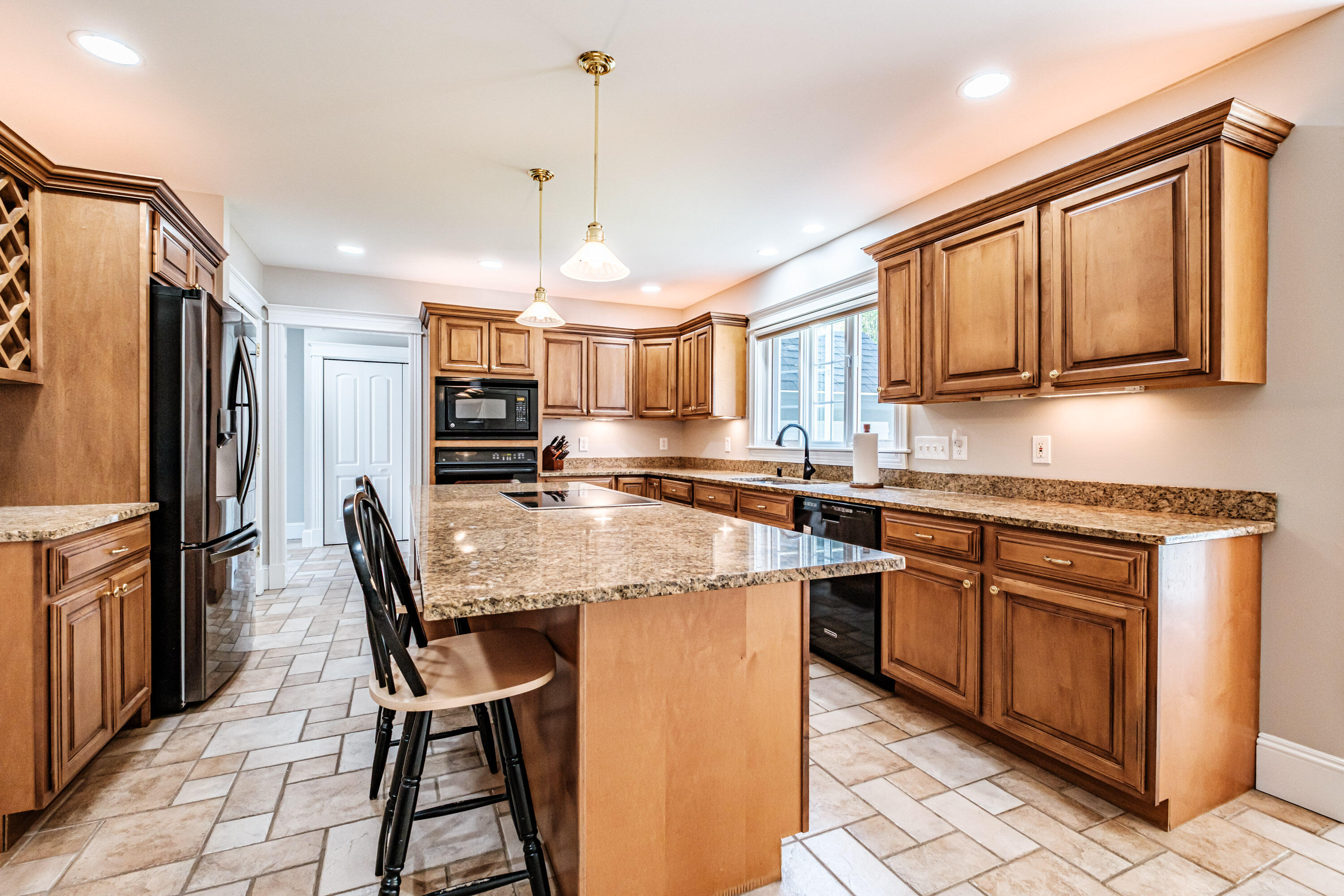 9 Laurel Ridge Road Scarborough, ME 04074 - Photo 10 of 61 20260518gp-63025
